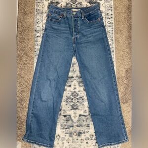 Levi’s Women’s Ribcage Straight Ankle Jean W28 x L27